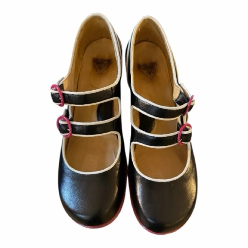 Liz Double Buckle Mary Jane Heel - Black and Pink - Picture 10 of 13